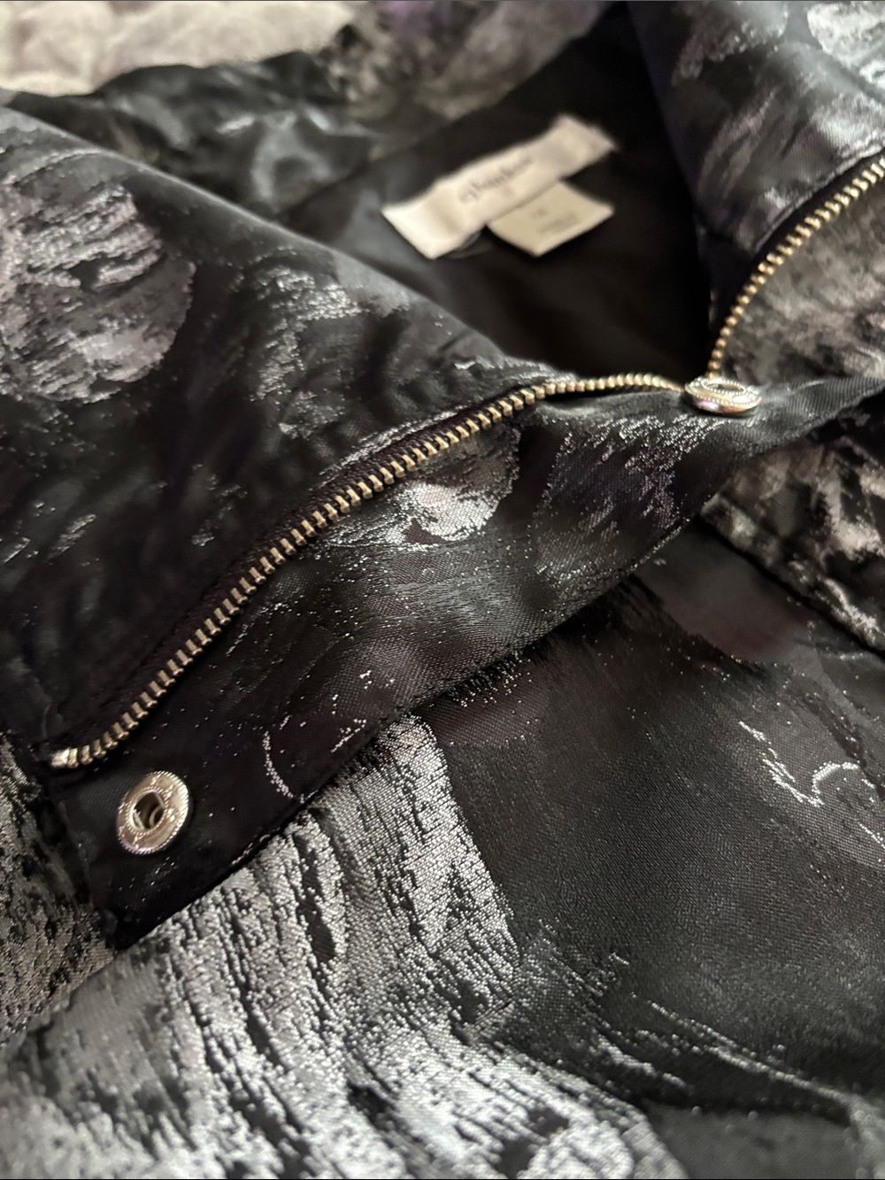 CJ Banks Black & Silver Abstract Spring Floral Zip-Front Moto Vest | Size 1X - Picture 7 of 13